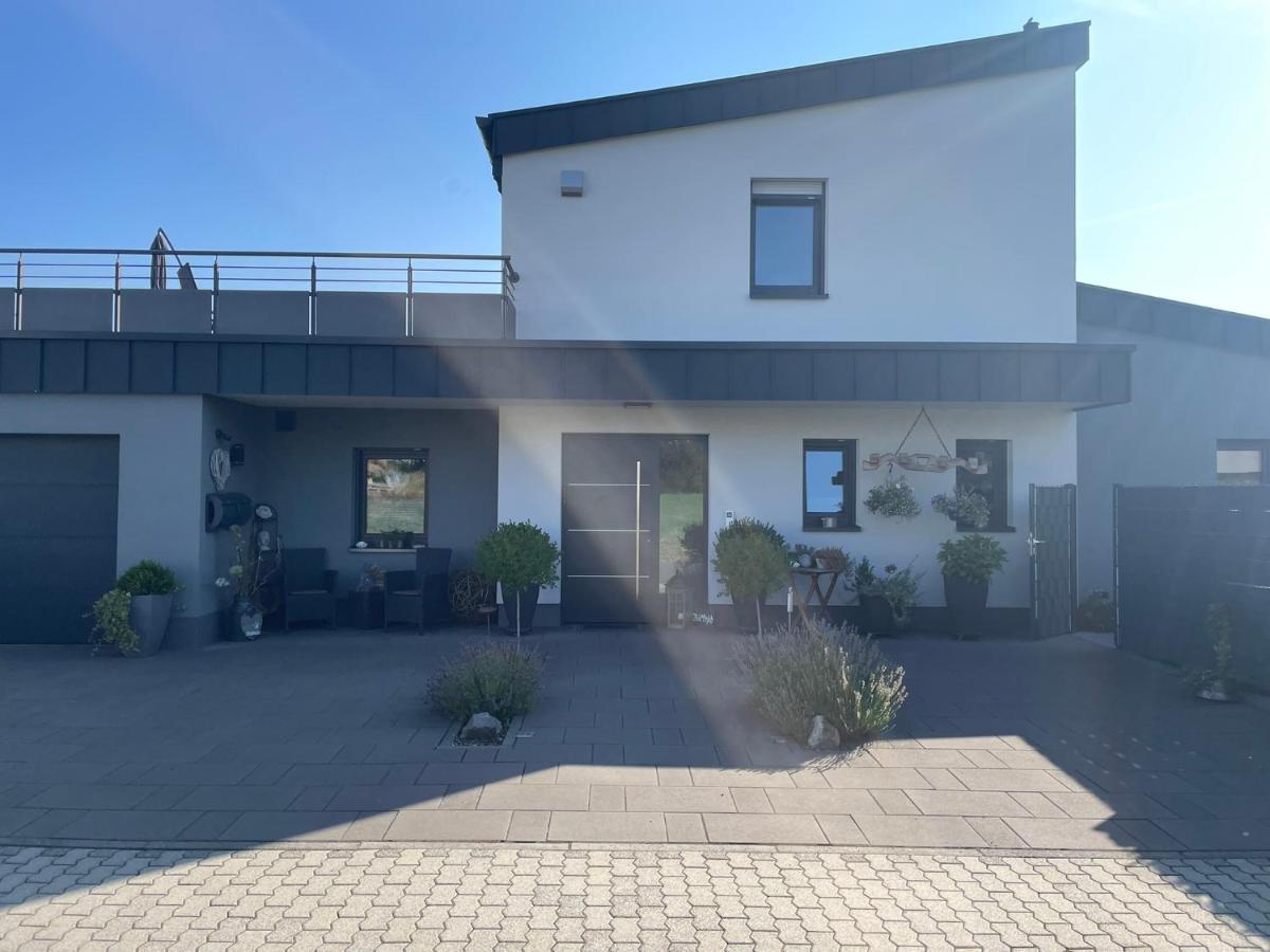 #Neu L Seeblick L Netflix L Boxspring L Nespresso L E-Tuer L Terrasse L 82M2 Ulmen Exterior photo