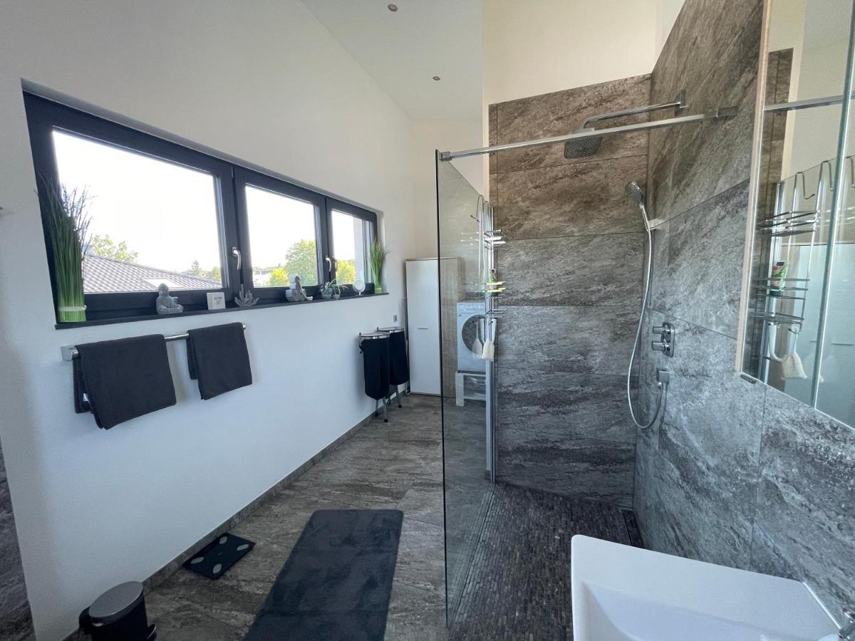 #Neu L Seeblick L Netflix L Boxspring L Nespresso L E-Tuer L Terrasse L 82M2 Ulmen Exterior photo
